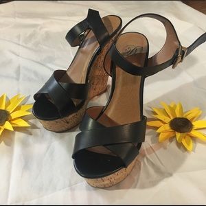 Chic Black Cork Wedges